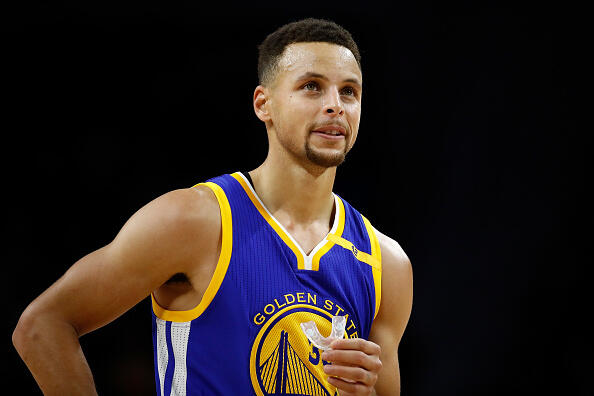 AUBURN HILLS, MI - DECEMBER 23:  Stephen Curry #30 of the Golden State Warriors looks on while playing the Detroit Pistons at the Palace of Auburn Hills on December 23, 2016 in Auburn Hills, Michigan. NOTE TO USER: User expressly acknowledges and agrees that, by downloading and or using this photograph, User is consenting to the terms and conditions of the Getty Images License Agreement.  (Photo by Gregory Shamus/Getty Images)