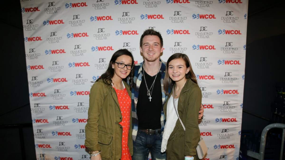 Wallen Meet and Greet 92.3 WCOL