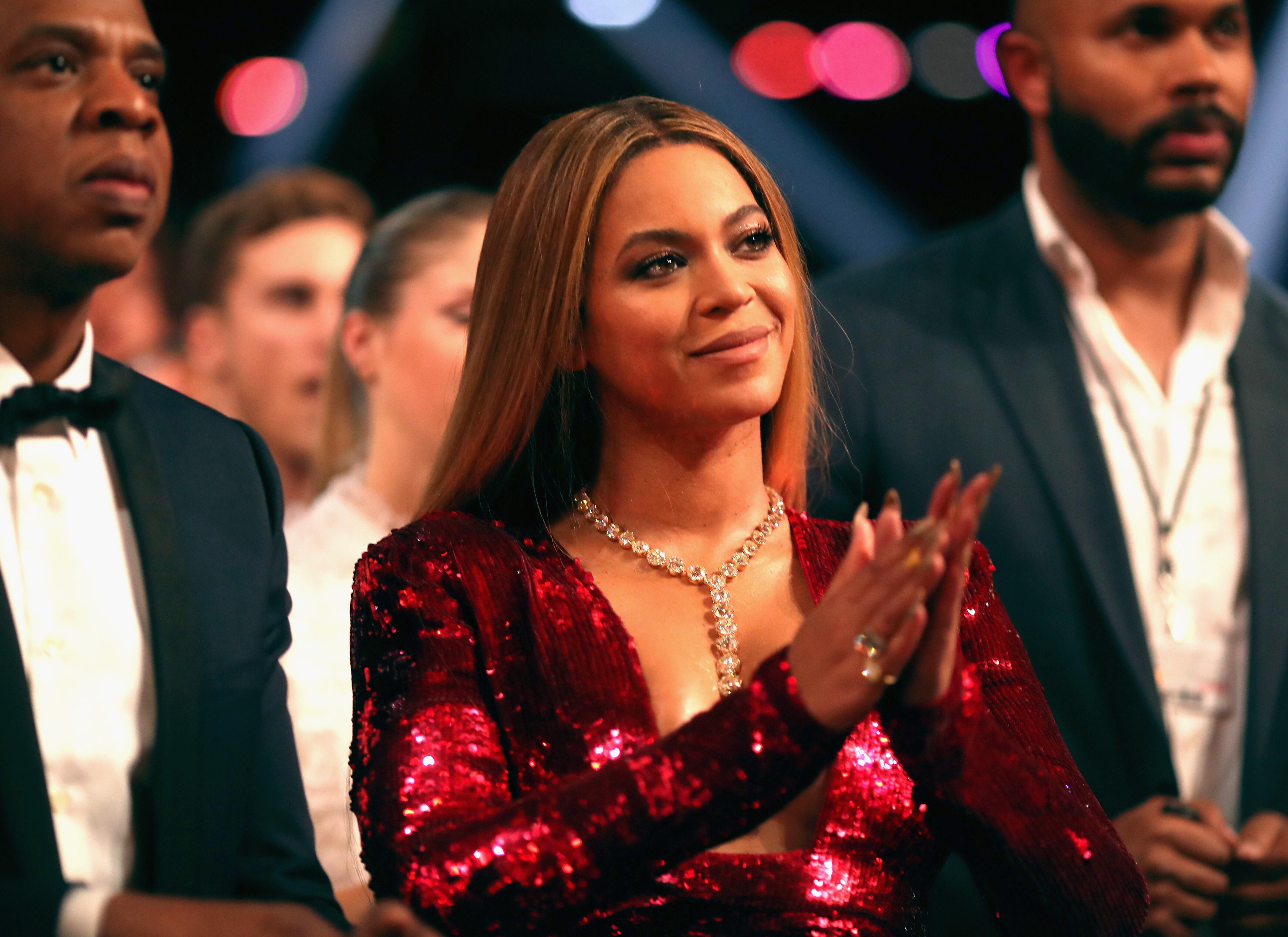 LOS ANGELES, CA - FEBRUARY 12: Hip Hop Artist Jay-Z and singer Beyonce during The 59th GRAMMY Awards at STAPLES Center on February 12, 2017 in Los Angeles, California.  (Photo by Christopher Polk/Getty Images for NARAS)