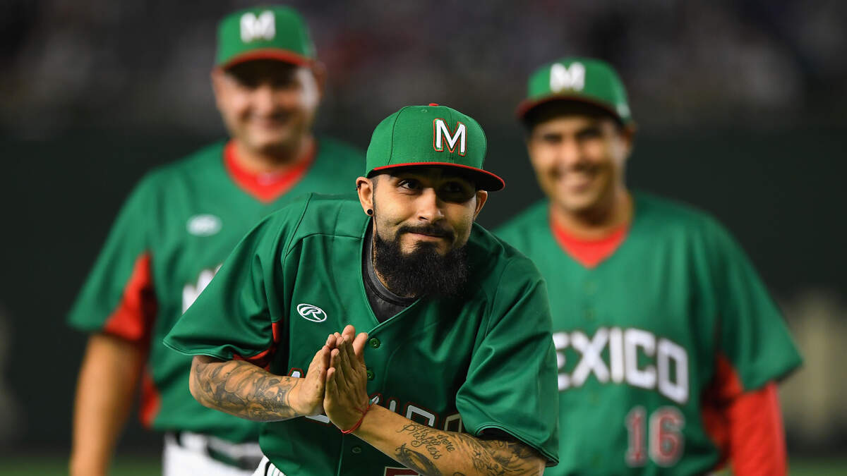 Get to know Dodgers reliever Sergio Romo