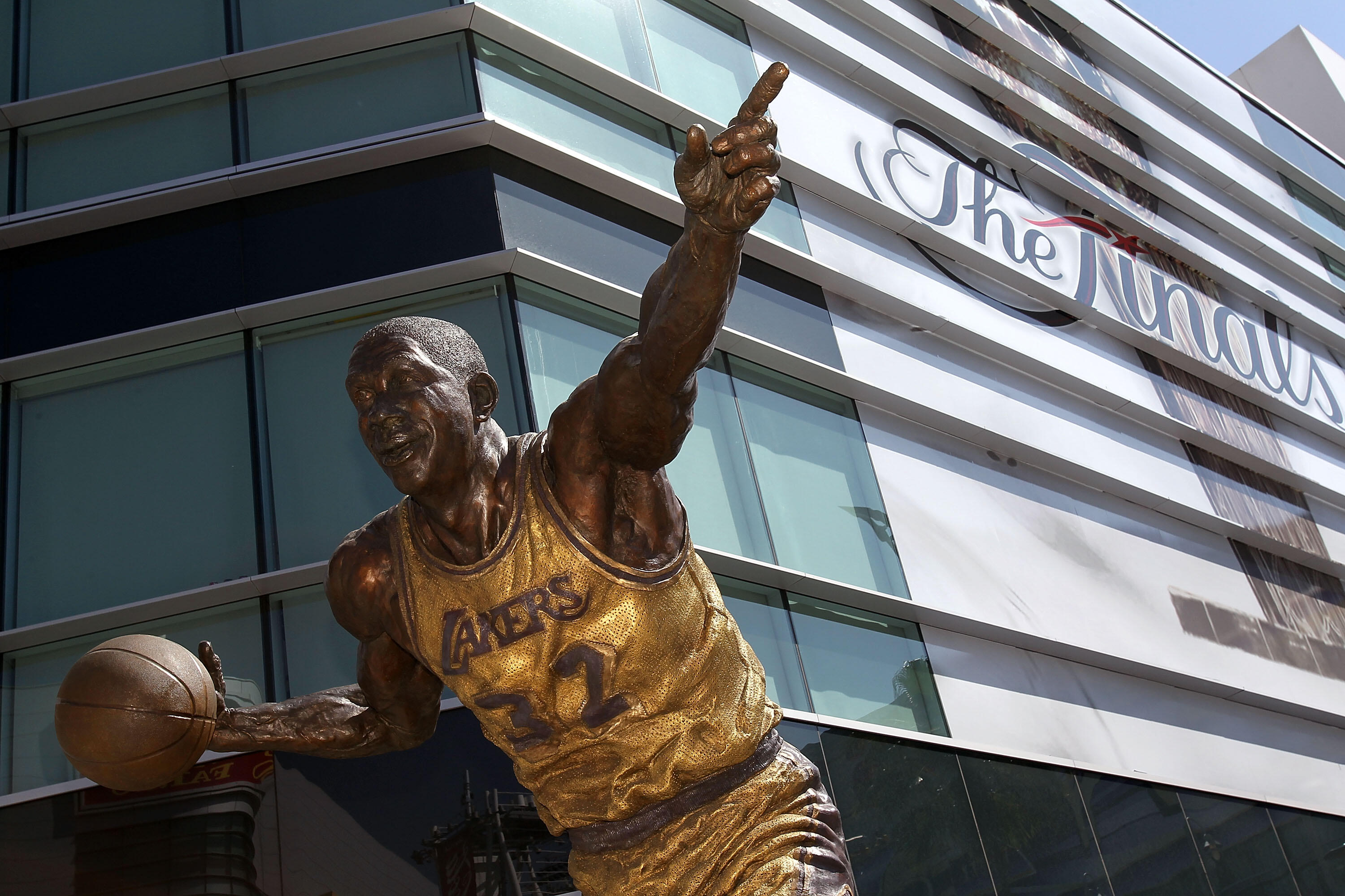 LOS ANGELES, CA - JUNE 06:  A statue of Los Angeles Lakers' legend Magic Johnson is shown outside of Staples Center before Game Two of the 2010 NBA Finals between the Boston Celtics and the Los Angeles Lakers on June 6, 2010 in Los Angeles, California. NO