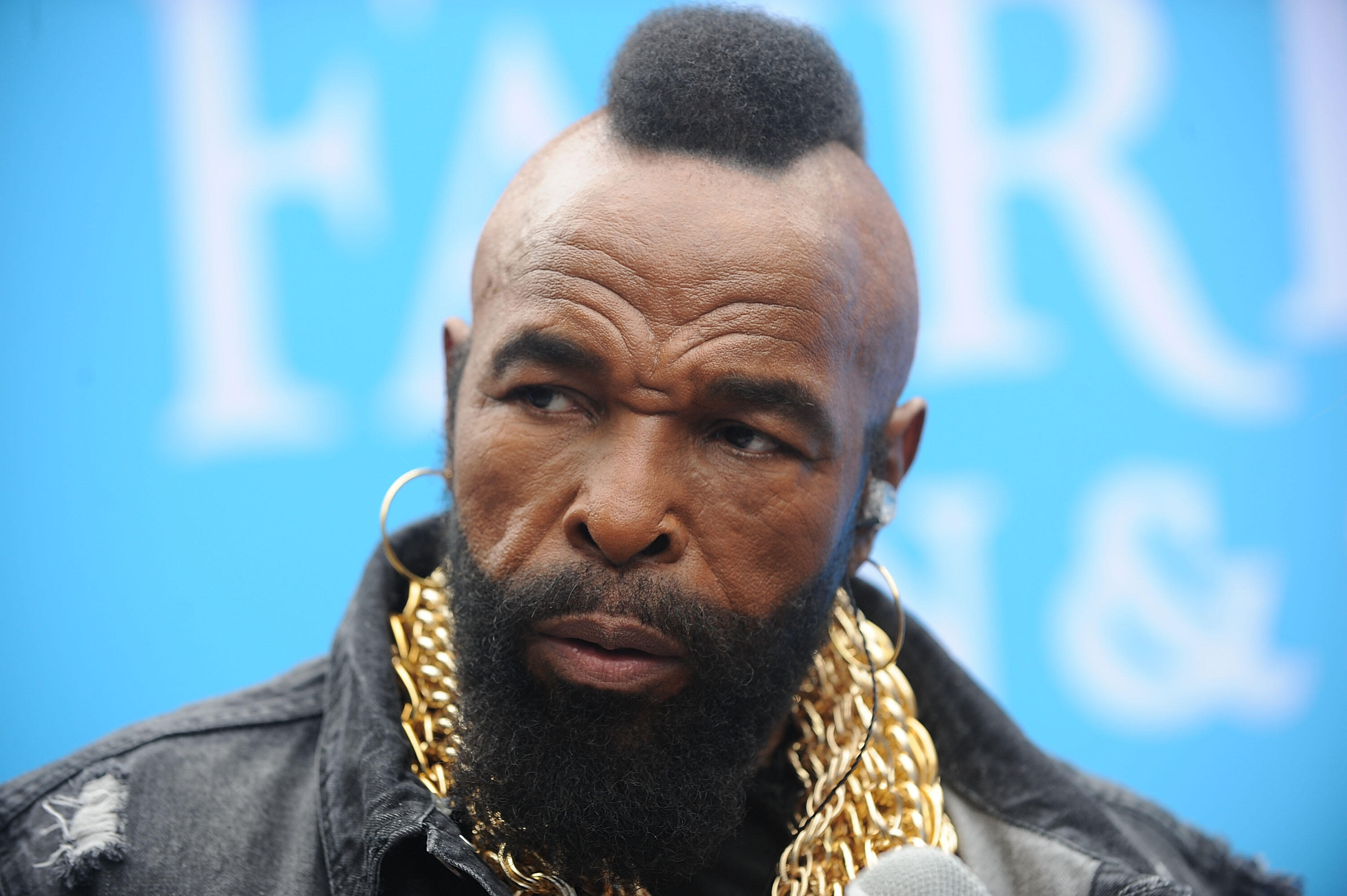 Как зовут темнокожих. Mr t. Мистер ти 2022. Mr t команда а. Мистер ти WWE.