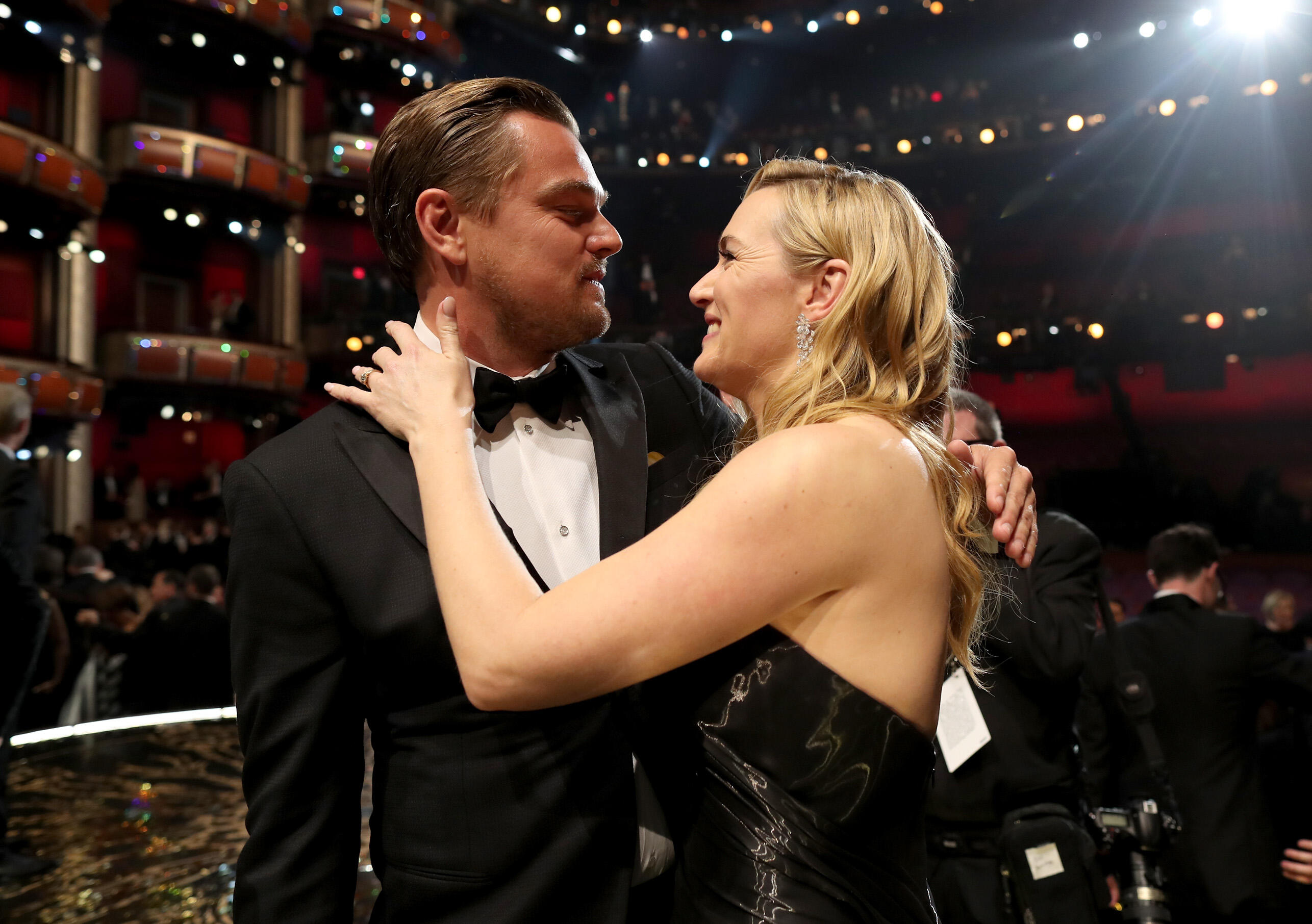 Kate Winslet Claims She Never Had A Crush On Leo Iheart 