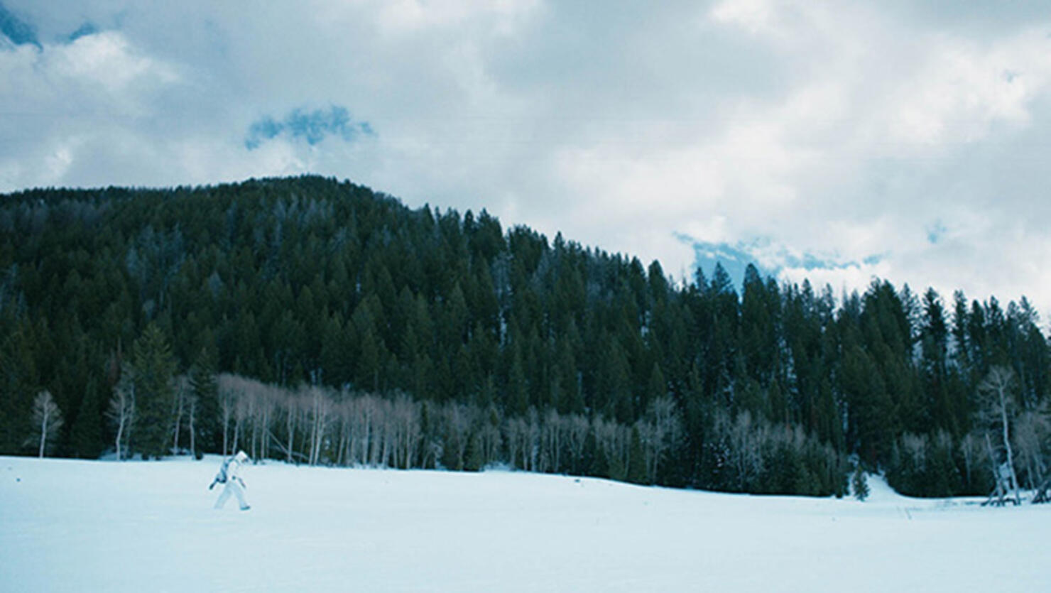 Watch] Elizabeth Olsen, Taylor Sheridan & Jeremy Renner On 'Wind River':  Sundance Film Festival