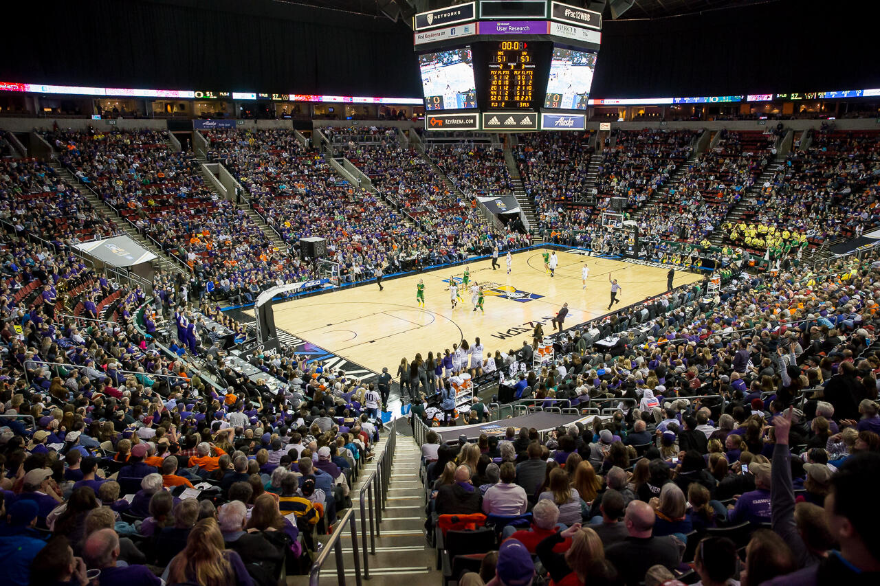 Oregon vs UW at the PAC-12 Conference Women's Basketball Tournament 2017 at KeyArena in Seattle, WA on March 3, 2017. (Photo by David Conger / davidconger.com)