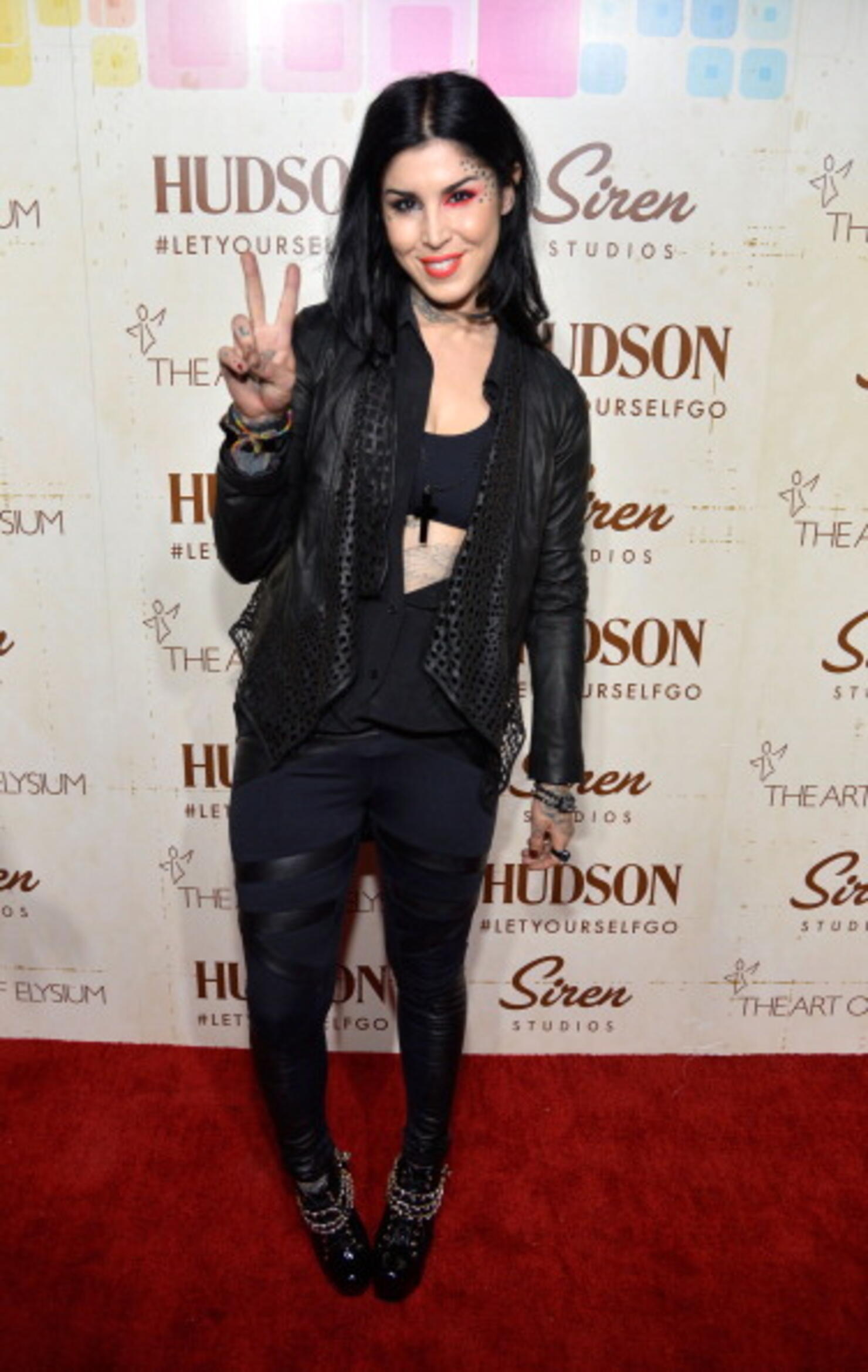 Hudson Jeans Presents The Art of Elysium's Genesis Celebrating Emerging Artists