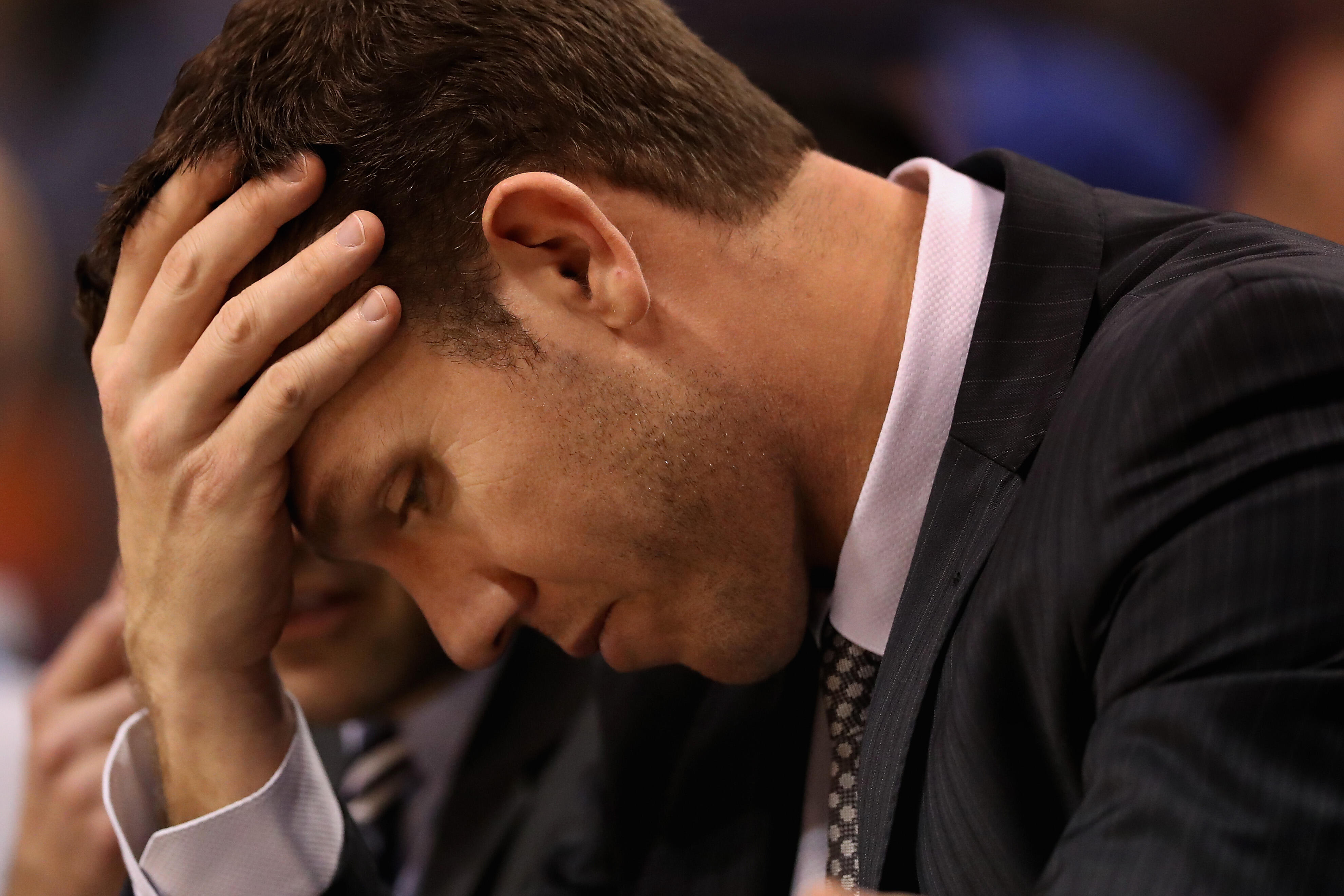 PHOENIX, AZ - FEBRUARY 15:  Head coach Luke Walton of the Los Angeles Lakers reacts during the second half of the NBA game against the Phoenix Suns at Talking Stick Resort Arena on February 15, 2017 in Phoenix, Arizona. The Pelicans defeated the Suns 110-