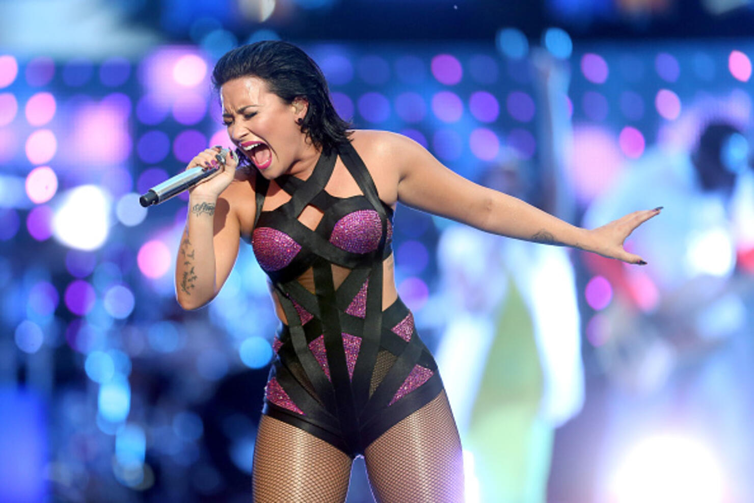 2015 MTV Video Music Awards - Pepsi Stage - Fixed Show