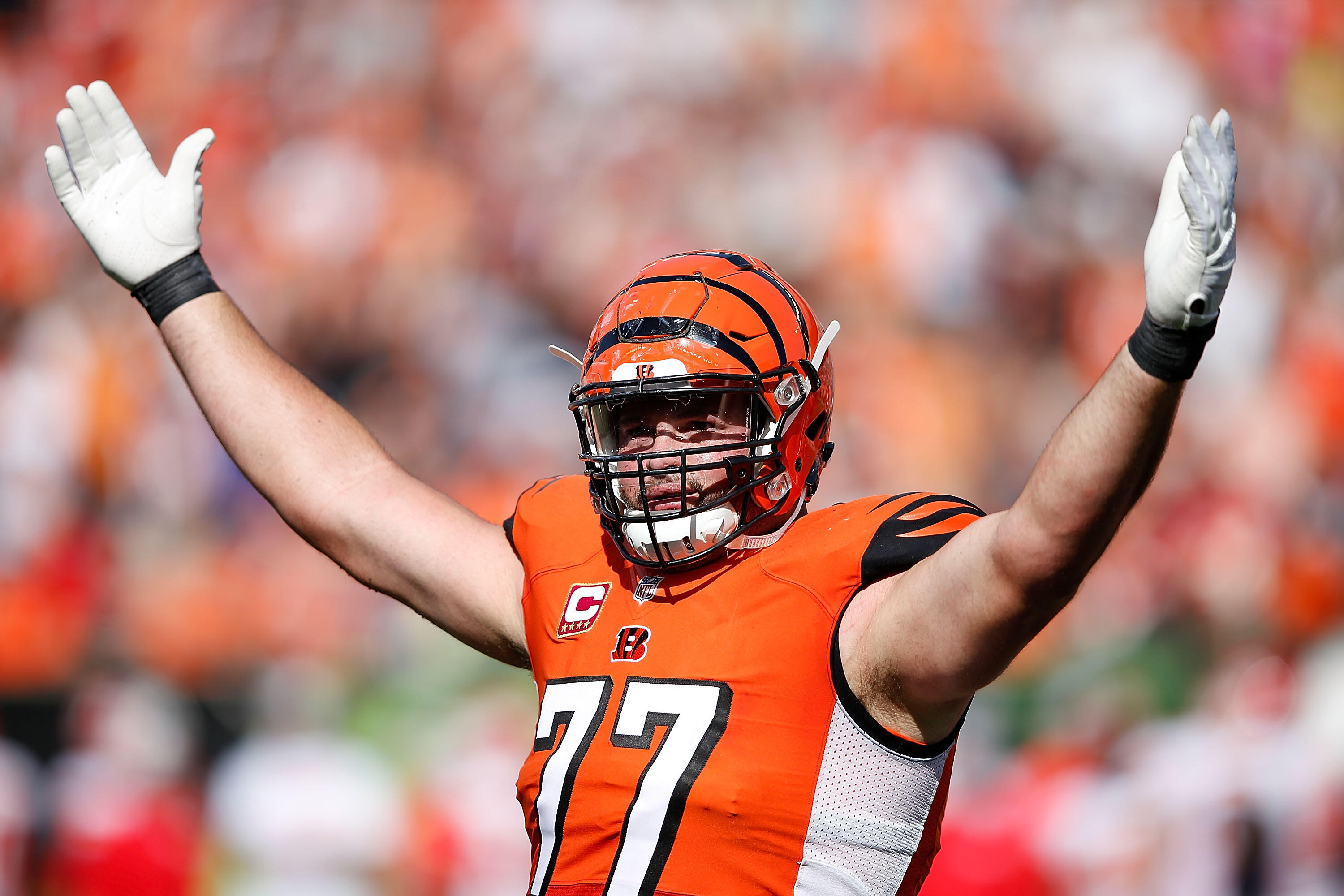 CINCINNATI, OH - OCTOBER 4:  Andrew Whitworth #77 of the Cincinnati Bengals attempts to excite the crowd during the third quarter of the game against the Kansas City Chiefs at Paul Brown Stadium on October 4, 2015 in Cincinnati, Ohio. (Photo by Joe Robbin