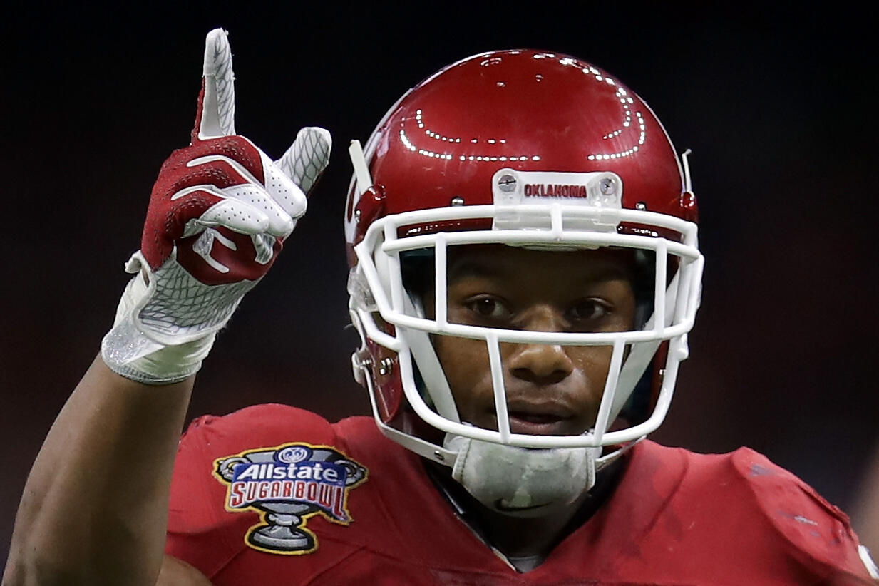 NEW ORLEANS, LA - JANUARY 02:  Joe Mixon #25 of the Oklahoma Sooners reacts after a touchdown against the Auburn Tigers during the Allstate Sugar Bowl at the Mercedes-Benz Superdome on January 2, 2017 in New Orleans, Louisiana.  (Photo by Sean Gardner/Get
