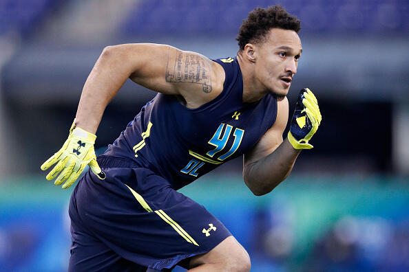 INDIANAPOLIS, IN - MARCH 05: Defensive lineman Derek Rivers of Youngstown State participates in a drill during day five of the NFL Combine at Lucas Oil Stadium on March 5, 2017 in Indianapolis, Indiana. (Photo by Joe Robbins/Getty Images)