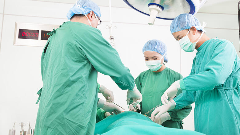 Team surgeon  working in operating room at hospital