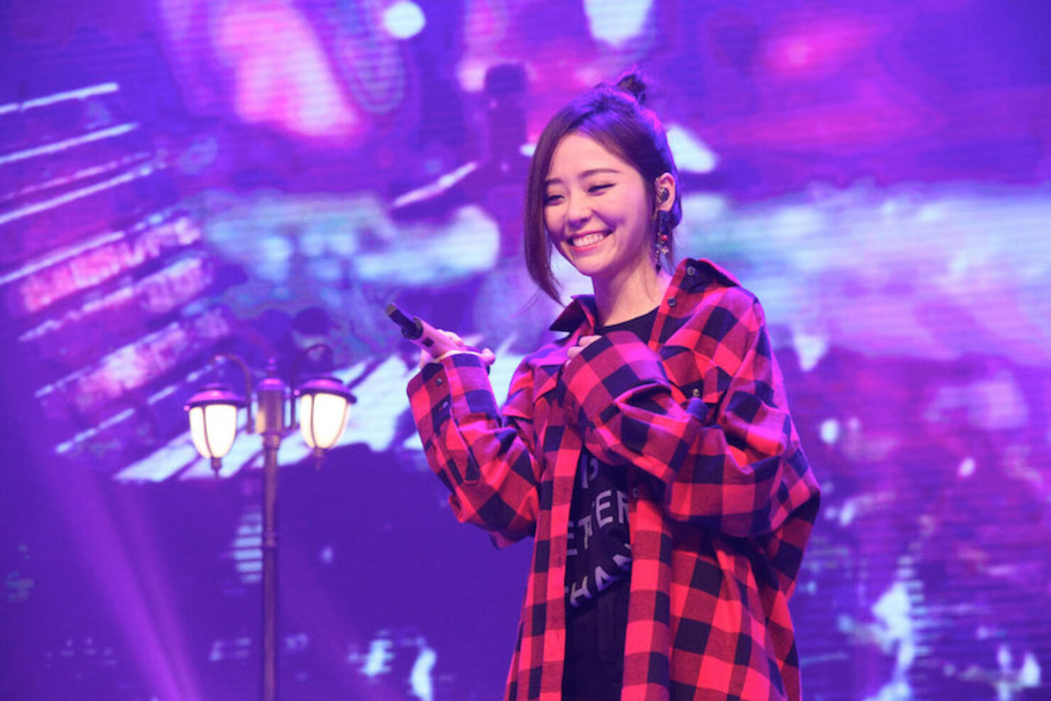 Jane Zhang 
