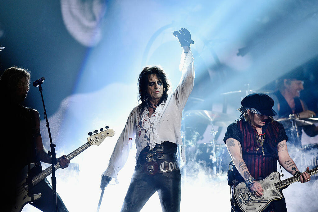 LOS ANGELES, CA - FEBRUARY 15:  (L-R) Bassist Duff McKagan, singer Alice Cooper and actor/musician Johnny Depp of Hollywod Vampires perform onstage during The 58th GRAMMY Awards at Staples Center on February 15, 2016 in Los Angeles, California.  (Photo by Kevork Djansezian/Getty Images)