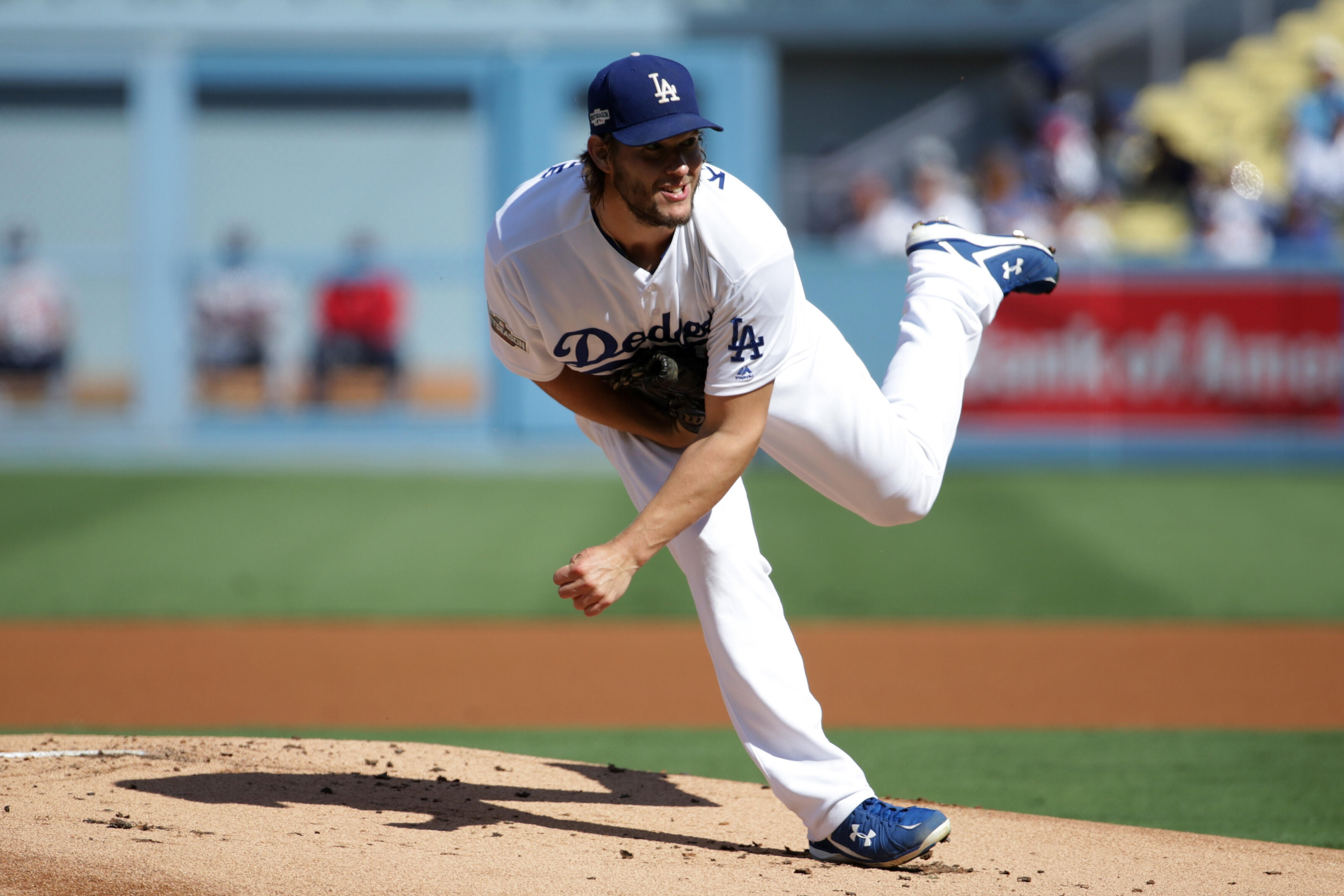 LOS ANGELES, CA - OCTOBER 11:  Clayton Kershaw #22 of the Los Angeles Dodgers pitches against the Washington Nationals during game four of the National League Division Series at Dodger Stadium on October 11, 2016 in Los Angeles, California.  (Photo by Jef