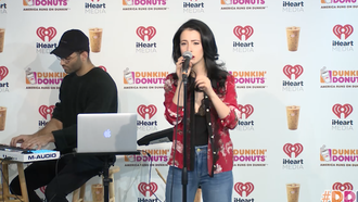 Stalking Gia Performs Second Nature Live