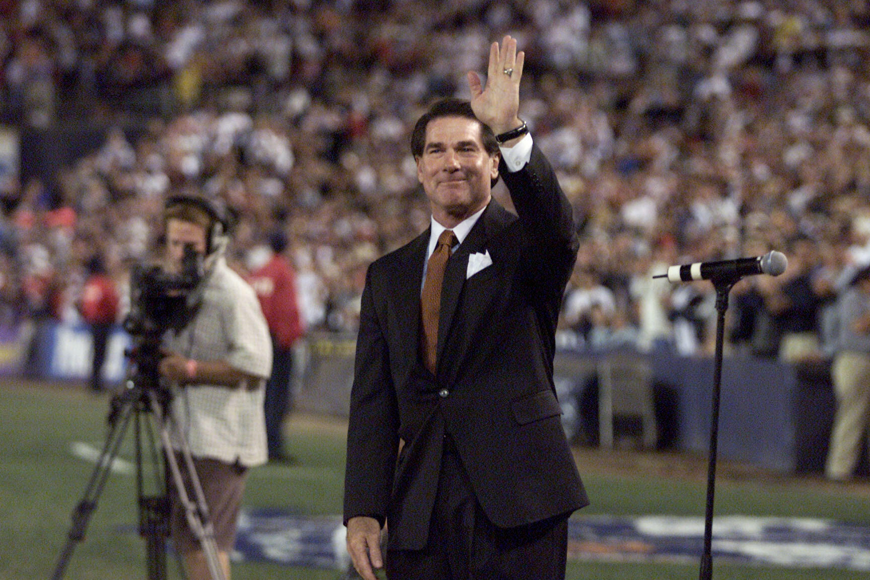 7 Oct 01:  Former San Diego Padres player Steve Garvey  is introduced during Tony Gwynn's retirement ceremonies following his final game, versus the Colorado Rockies at Qualcomm Stadium in San Diego, California.   DIGITAL IMAGE Mandatory Credit:  Stephen 