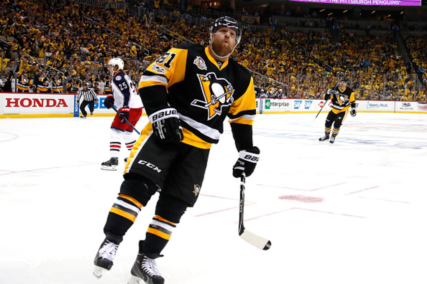 Columbus Blue Jackets v Pittsburgh Penguins - Game One