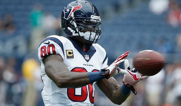 HOUSTON, TX - SEPTEMBER 15:  Andre Johnson #80 of the Houston Texans works out on the field before the start of the game against the Tennessee Titans  at Reliant Stadium on September 15, 2013 in Houston, Texas.  (Photo by Scott Halleran/Getty Images)