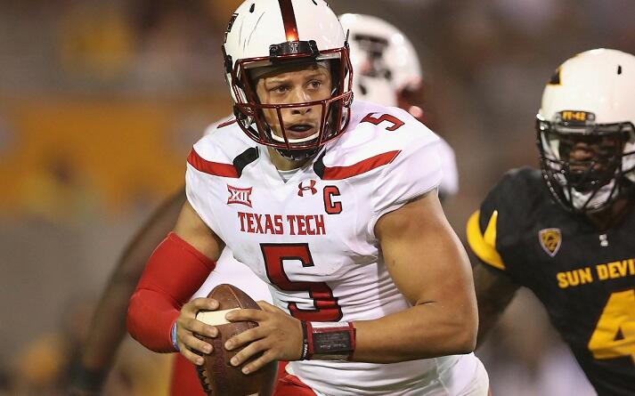 TEMPE, AZ - SEPTEMBER 10:  Quarterback Patrick Mahomes II #5 of the Texas Tech Red Raiders scrambles to pass during the college football game against the Arizona State Sun Devils at Sun Devil Stadium on September 10, 2015 in Tempe, Arizona.  (Photo by Chr