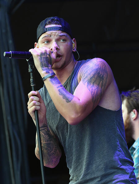 CULLMAN, AL - JUNE 03:  Singer/Songwriter Kane Brown performs during Pepsi's Rock The South Festival - Day 1 at Heritage Park on June 3, 2016 in Cullman, Alabama.  (Photo by Rick Diamond/Getty Images for Pepsi's Rock The South )