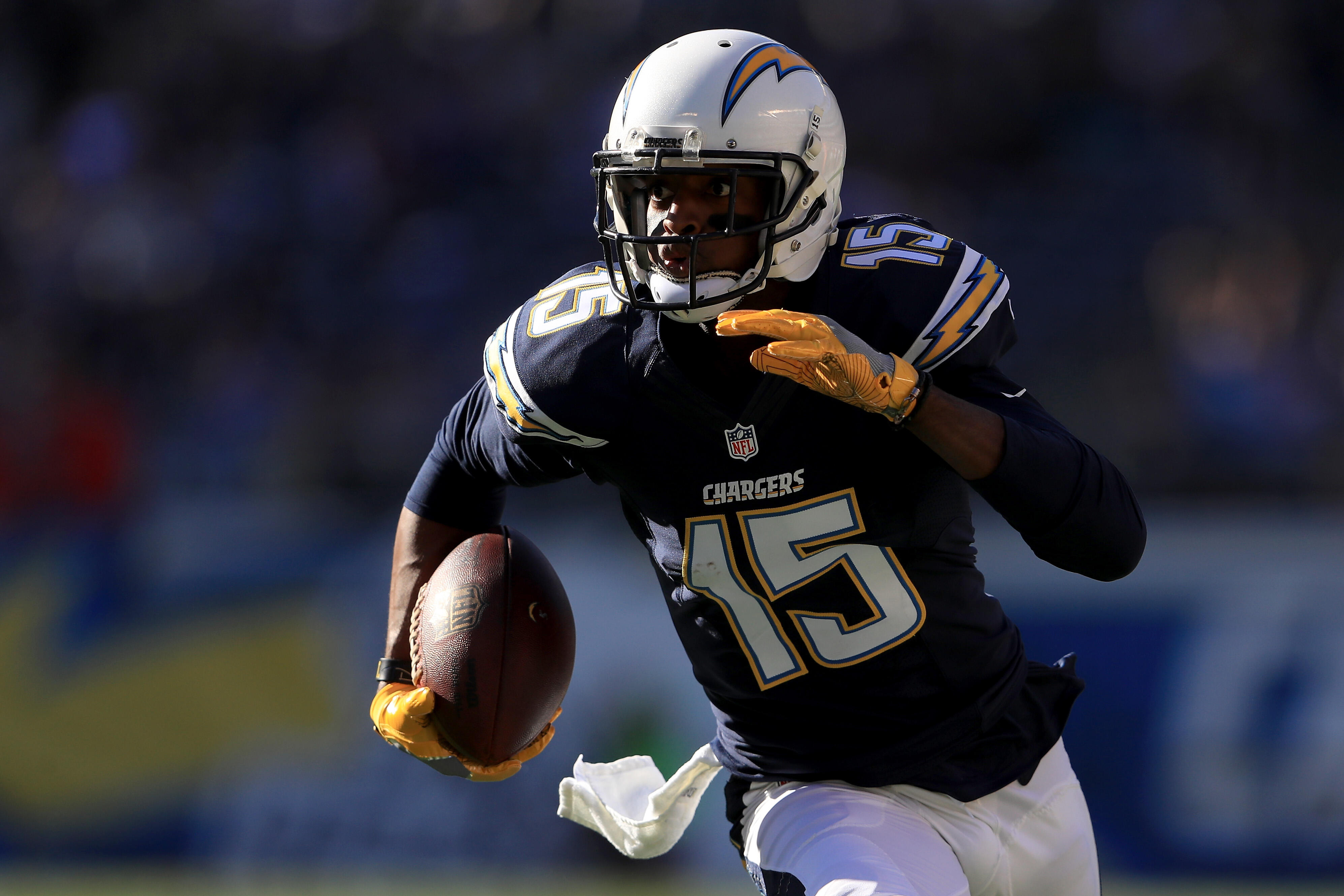 SAN DIEGO, CA - DECEMBER 04:  Dontrelle Inman #15 of the San Diego Chargers runs against the Tampa Bay Buccaneers during the first half at Qualcomm Stadium on December 4, 2016 in San Diego, California.  (Photo by Sean M. Haffey/Getty Images)