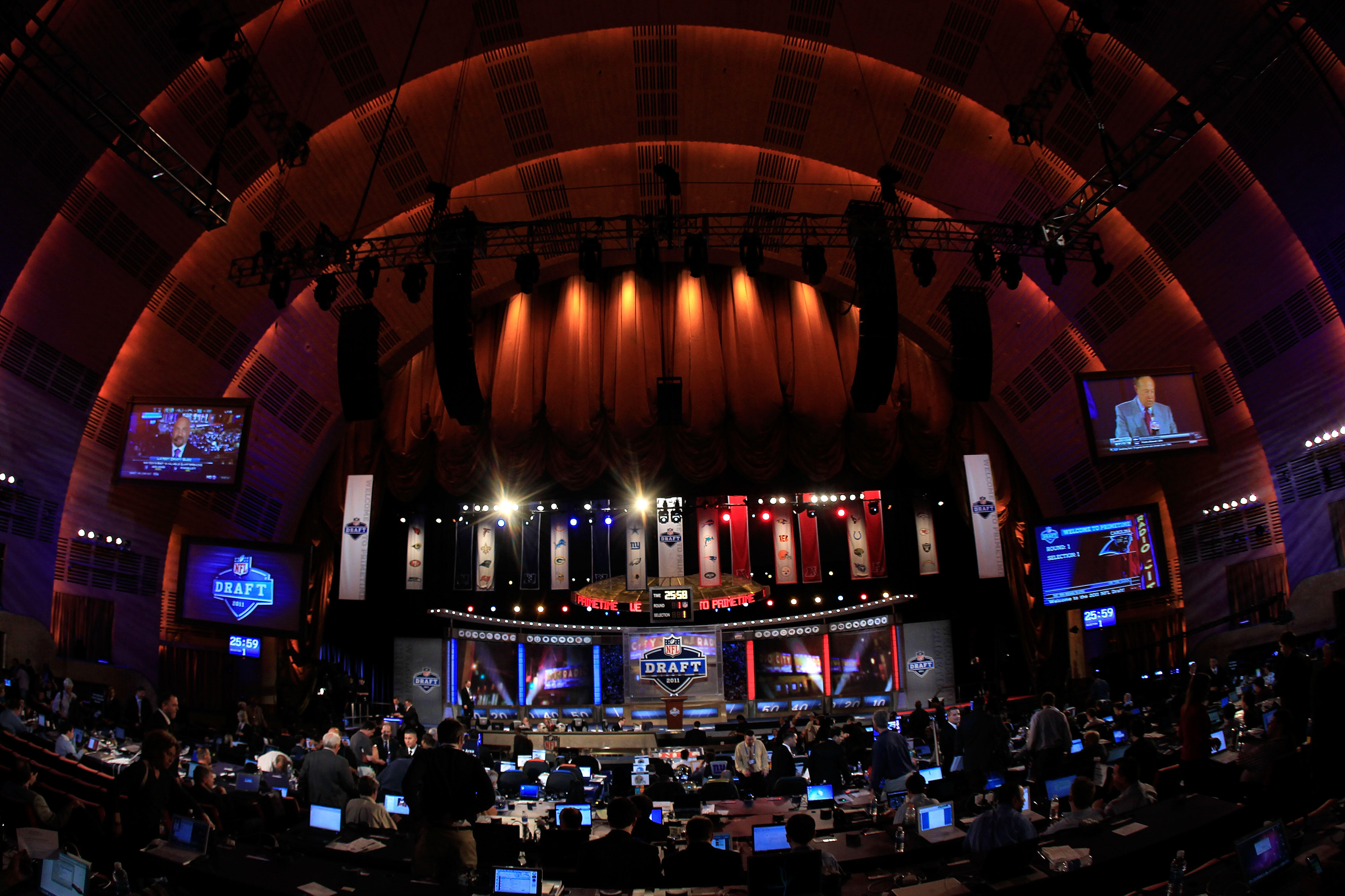 NEW YORK, NY - APRIL 28:  A general view of the Draft stage during the 2011 NFL Draft at Radio City Music Hall on April 28, 2011 in New York City.  (Photo by Chris Trotman/Getty Images)