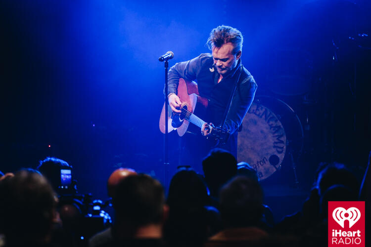 John Mellencamp onstage during his iHeartRadio ICONS show at the iHeartRadio Theater in NYC on April 27, 2017.  <p><span style=