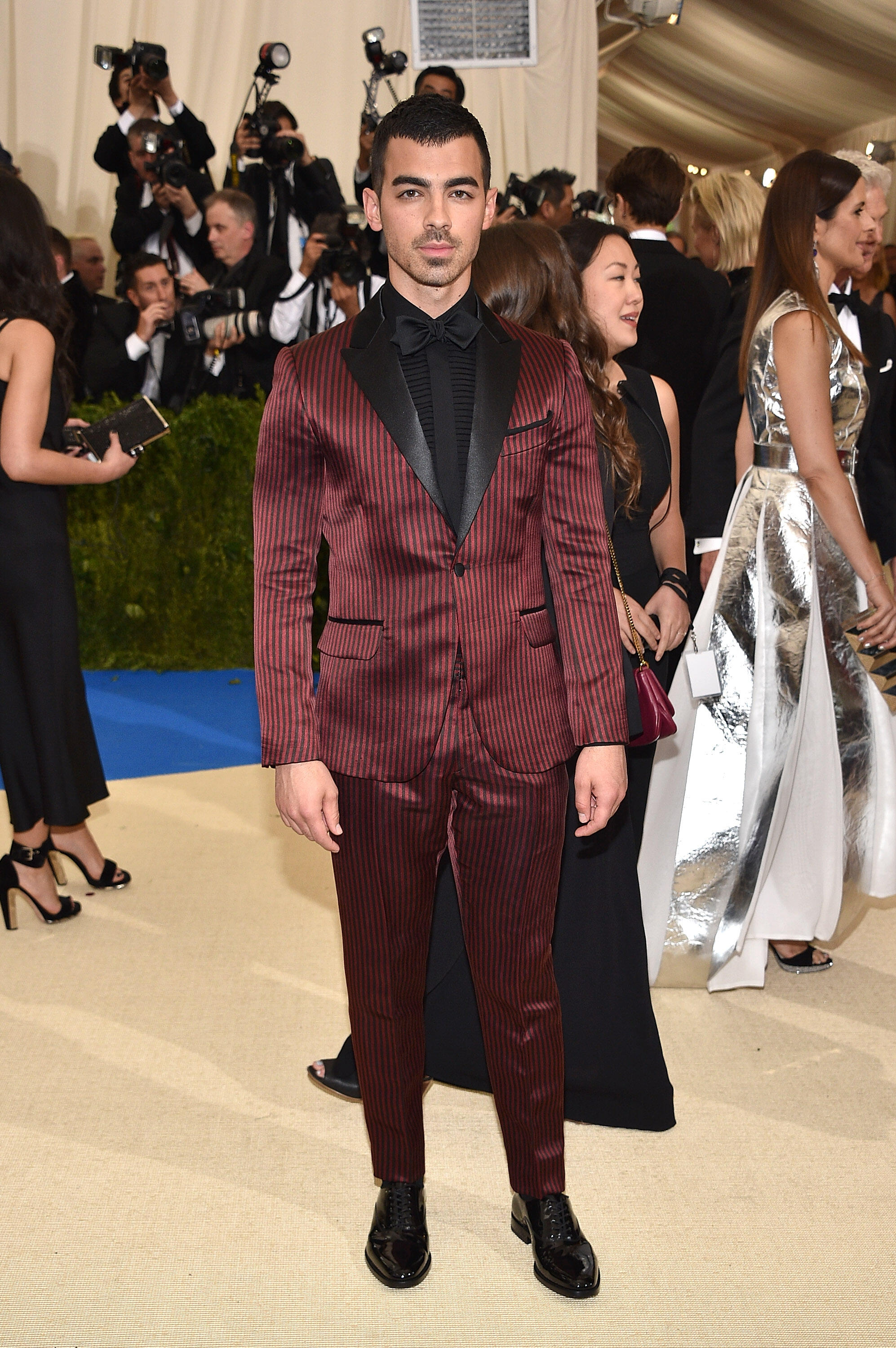 NEW YORK, NY - MAY 01:  Joe Jonas attends the 