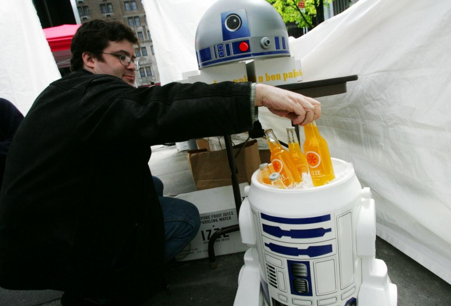 "Star Wars" Fans Wait For Final Installment Of Film Epic