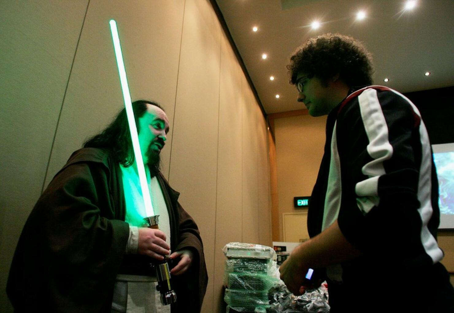 Australian Star Wars Fans Mark The Films 30th Anniversary