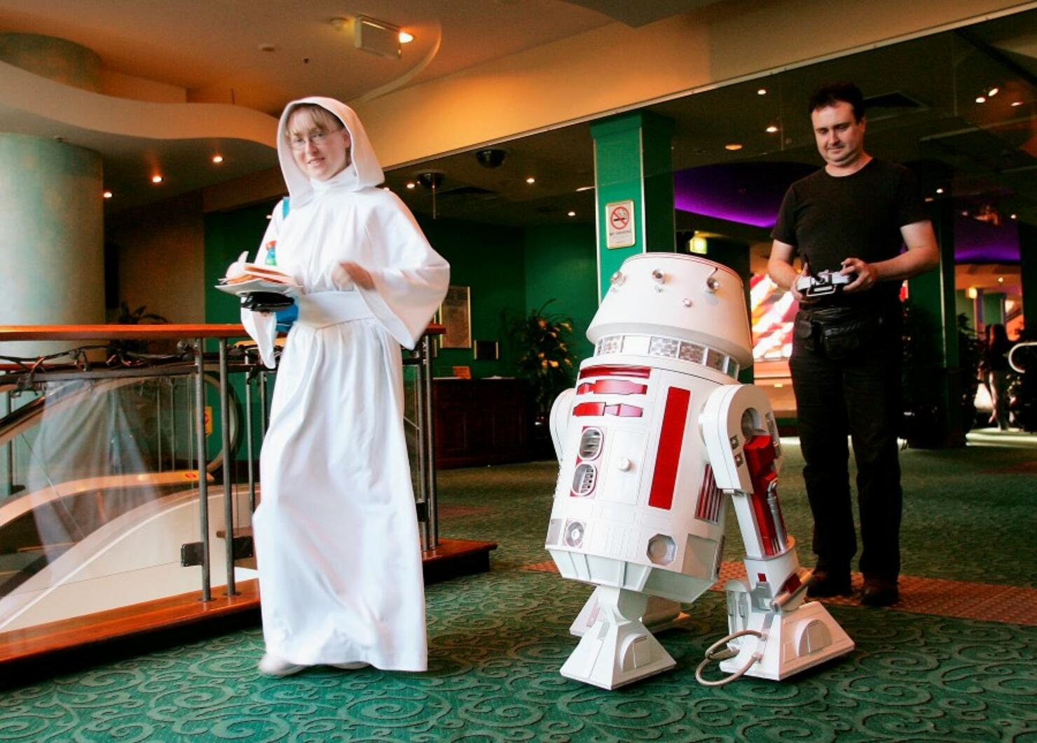 Australian Star Wars Fans Mark The Films 30th Anniversary