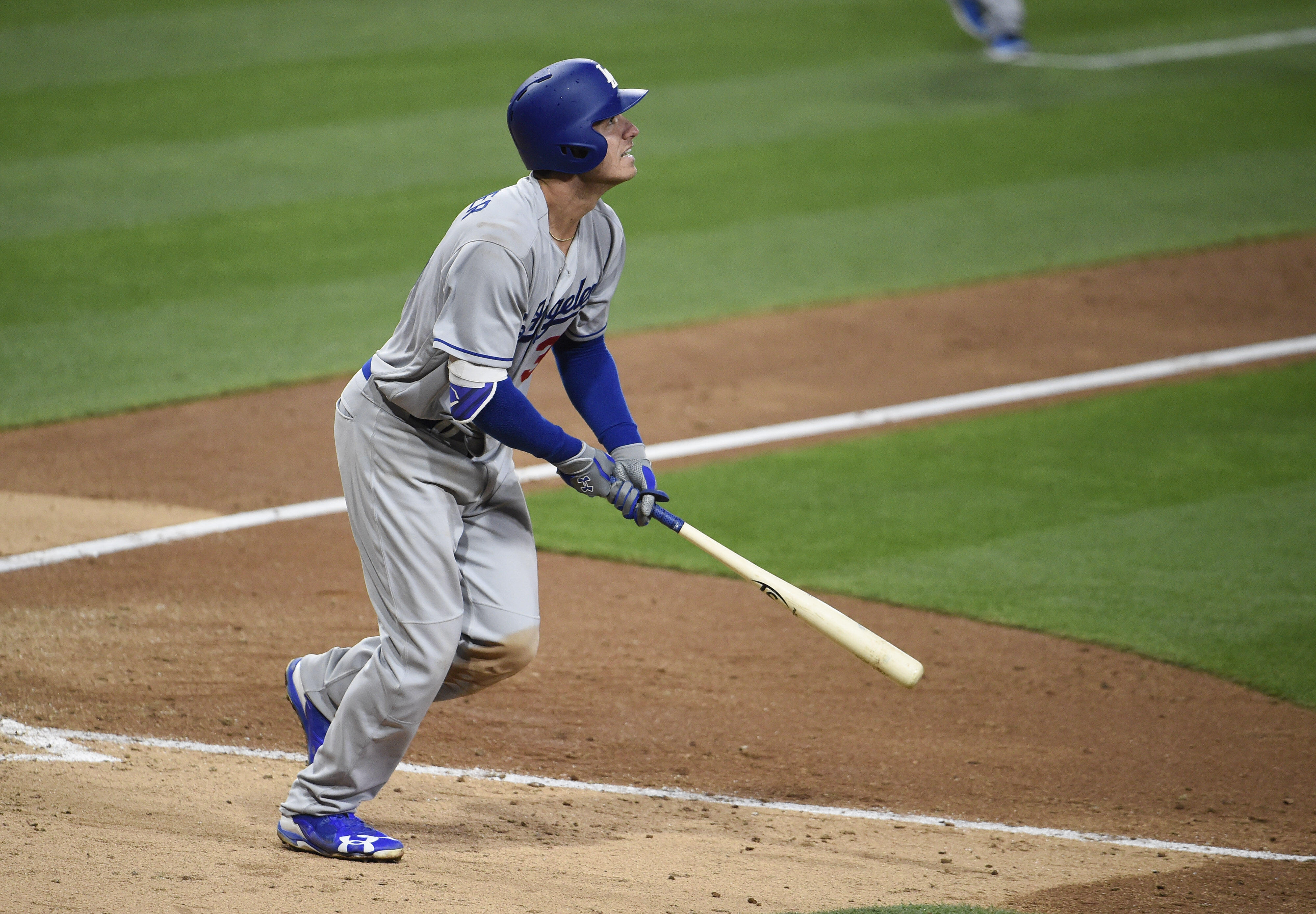 SAN DIEGO, CA - MAY 6: Cody Bellinger #35 of the Los Angeles Dodgers hits a grand slam during the ninth inning of a baseball game against the San Diego Padres at PETCO Park on May 6, 2017 in San Diego, California.  (Photo by Denis Poroy/Getty Images)