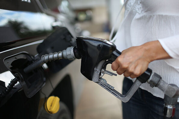 New Study Documents Consumer Behavior When Gas Prices Fall