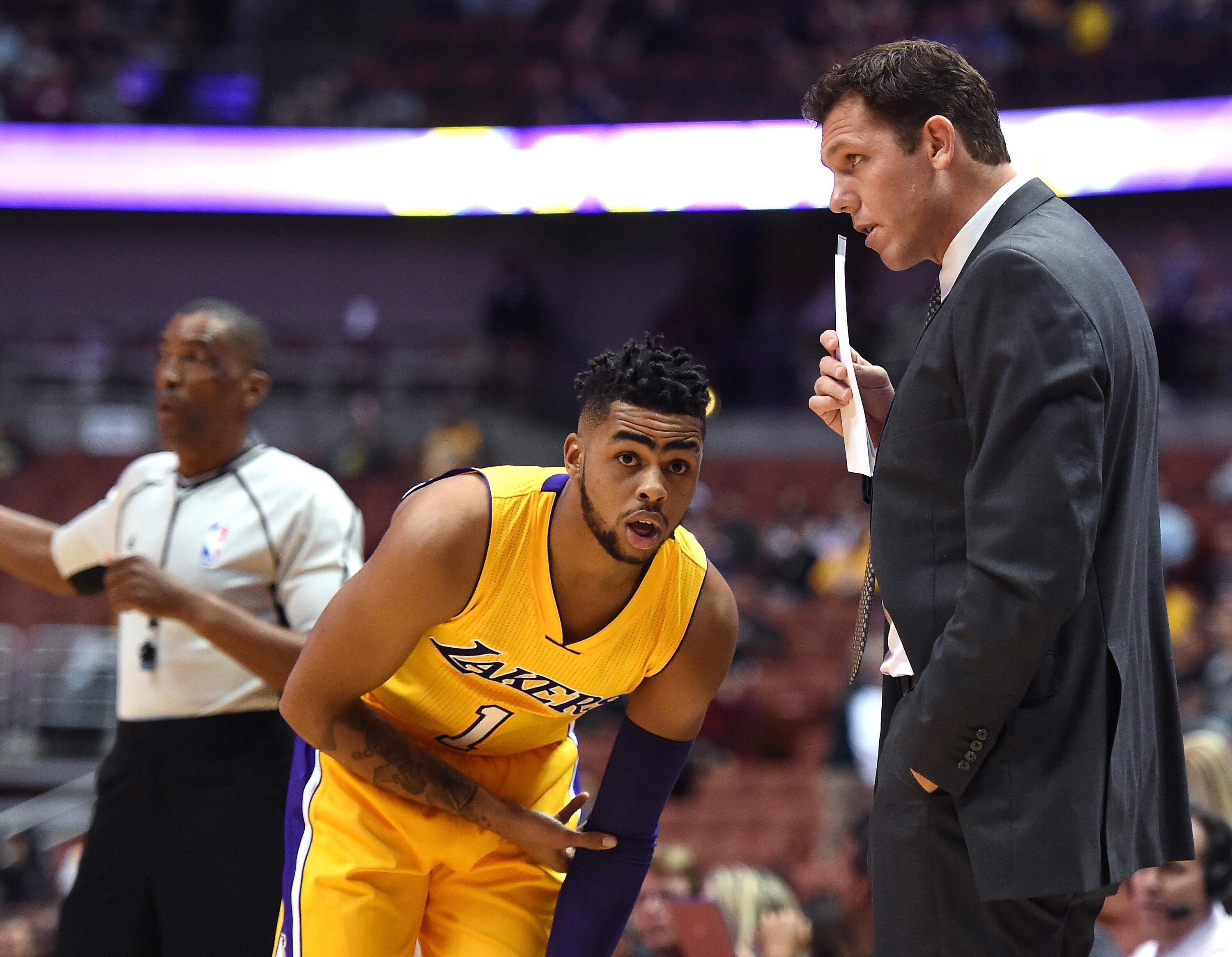 ANAHEIM, CA - OCTOBER 04:  D'Angelo Russell #1 of the Los Angeles Lakers listens to Luke Walton during a preseason game against the Sacramento Kings at Honda Center on October 4, 2016 in Anaheim, California.  NOTE TO USER: User expressly acknowledges and 