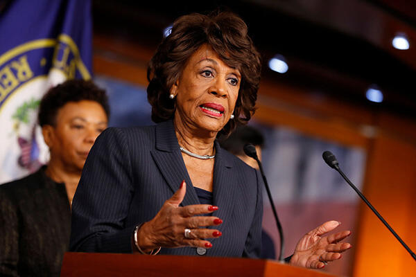 WASHINGTON, DC - JANUARY 31: Rep. Maxine Waters (D-CA) speaks at a press conference on Capitol Hill January 31, 2017 in Washington, DC. Waters called for investigation into Trump administration ties to Russia. (Photo by Aaron P. Bernstein/Getty Images)