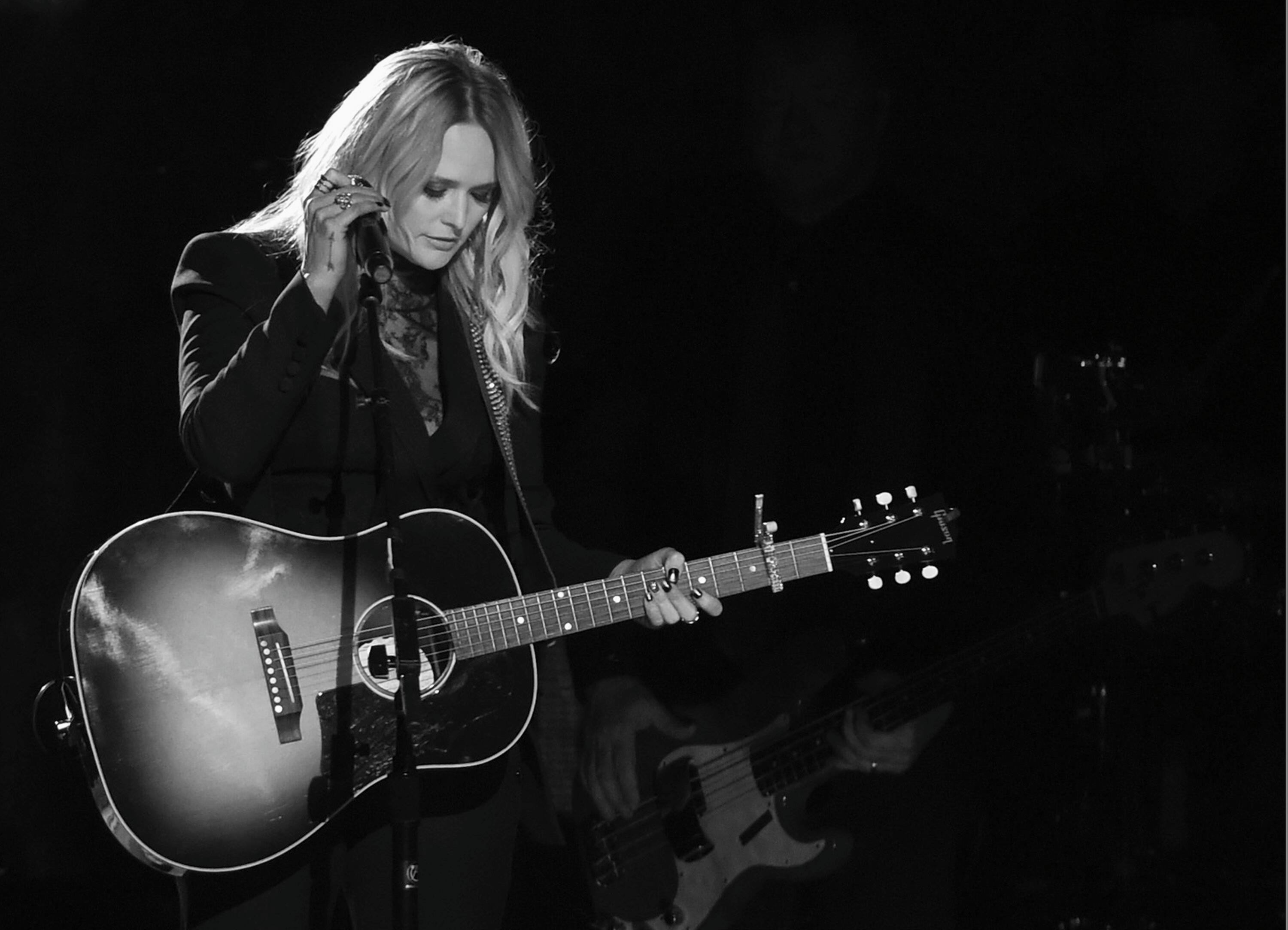 NASHVILLE, TN - NOVEMBER 02: (EDITORS NOTE: Image has been converted to black and white) Miranda Lambert performs during the 50th annual CMA Awards at the Bridgestone Arena on November 2, 2016 in Nashville, Tennessee.  (Photo by Rick Diamond/Getty Images)