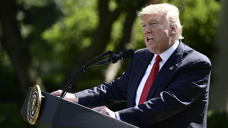 US President Donald Trump announces his decision to withdraw the US from the Paris Climate Accords in the Rose Garden of the White House in Washington, DC, on June 1, 2017.      / AFP PHOTO / Brendan Smialowski        (Photo credit should read BRENDAN SMI