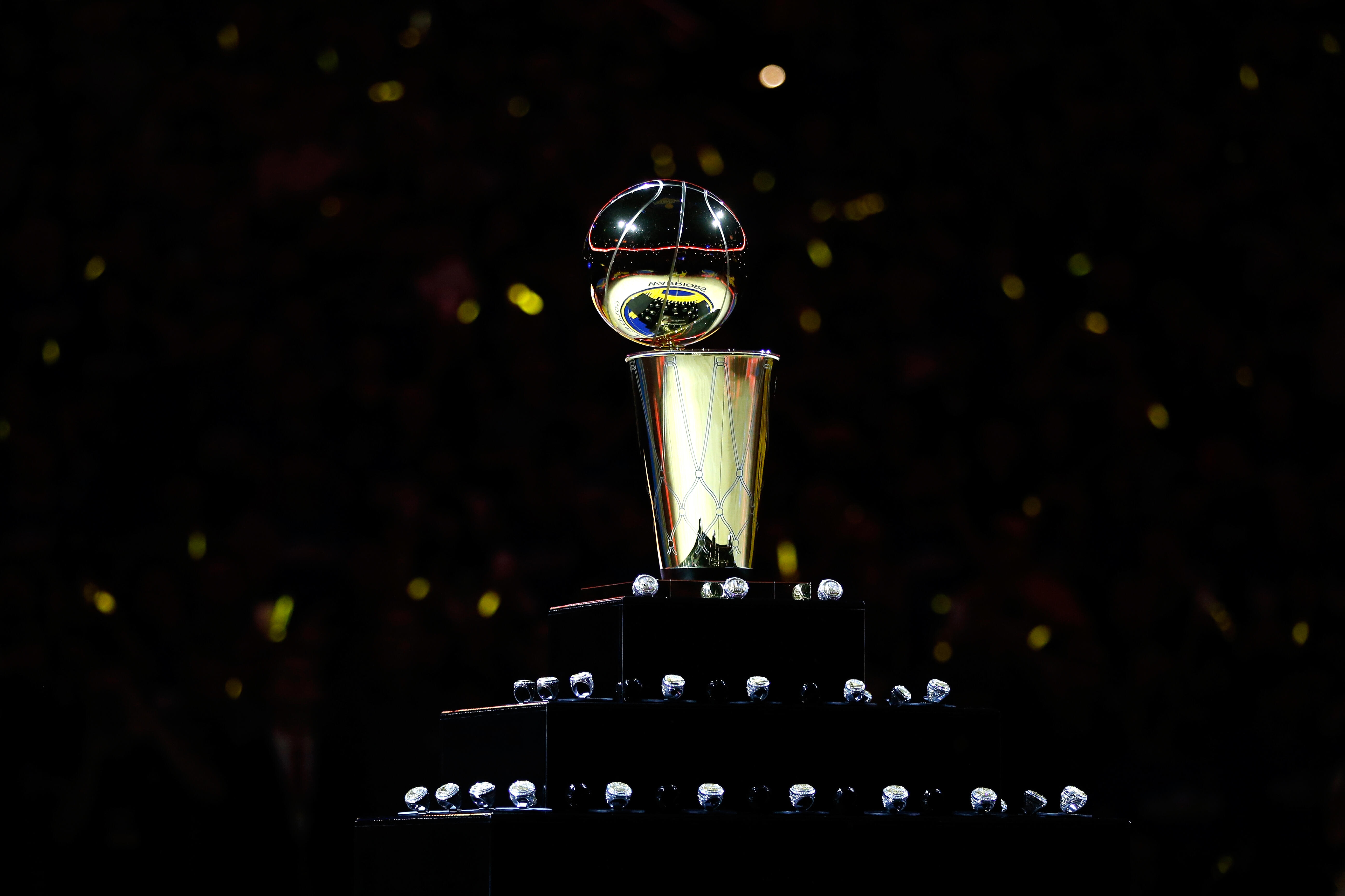 OAKLAND, CA - OCTOBER 27:  A view of the Larry O'Brien NBA Championship Trophy  and the Golden State Warriors championship rings prior to the NBA season opener against the New Orleans Pelicans at ORACLE Arena on October 27, 2015 in Oakland, California. NO