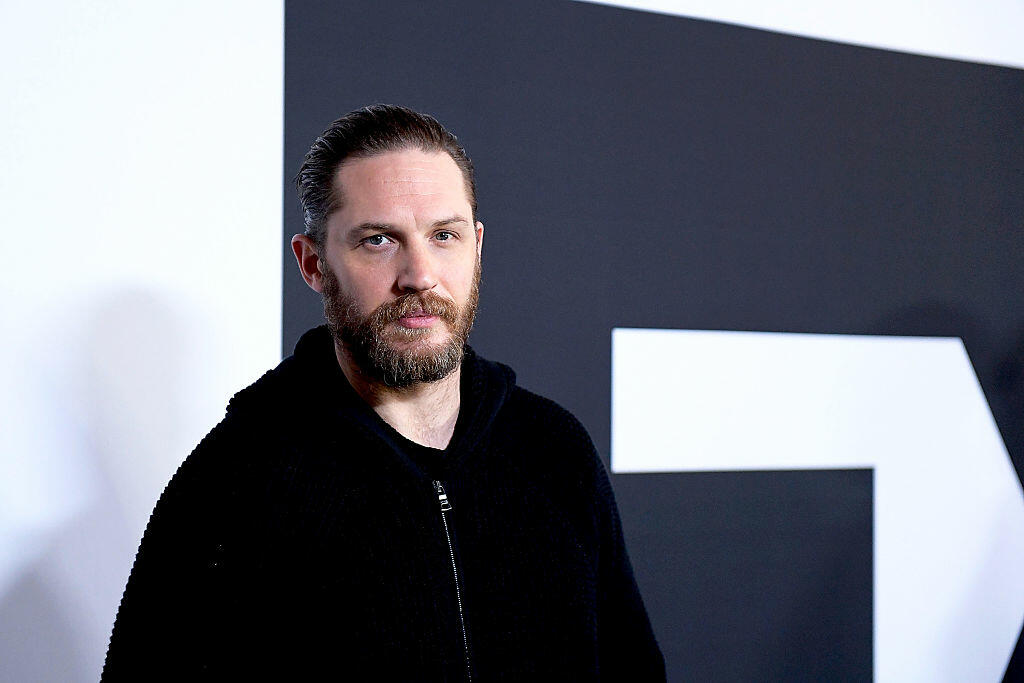 PASADENA, CA - JANUARY 12:  2017  Actor Tom Hardy arrives at the Winter TCA Tour FX Starwalk at Langham Hotel on January 12, 2017 in Pasadena, California.  (Photo by Matt Winkelmeyer/Getty Images)