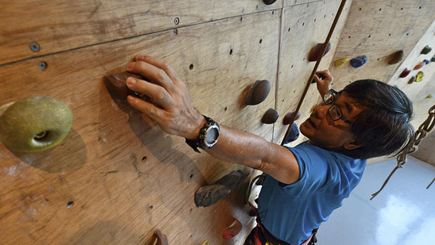 SINGAPORE-LIFESTYLE-WALL CLIMBING