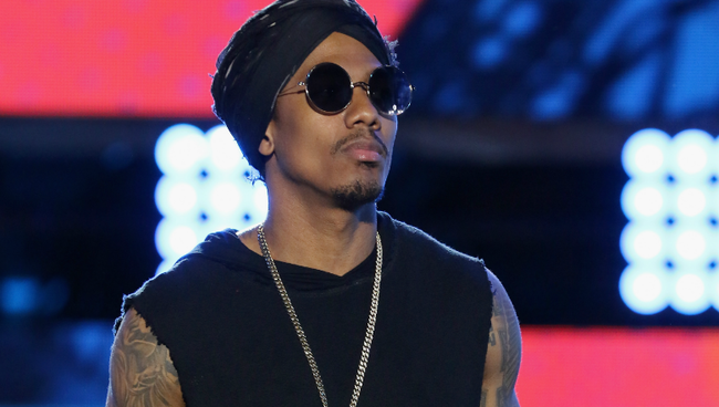 Watch Nick Cannon Lead A Dance Off During Iheartsummer 17 Weekend