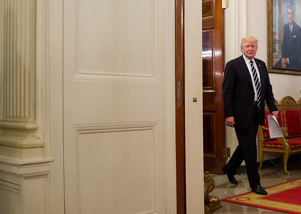 WASHINGTON, DC - JUNE 8:  U.S. President Donald Trump attends an Infrastructure Summit with U.S. governors And mayors in the State Dining Room of the White House June 8, 2017 in Washington, DC. (Photo by Eric Thayer/Getty Images)