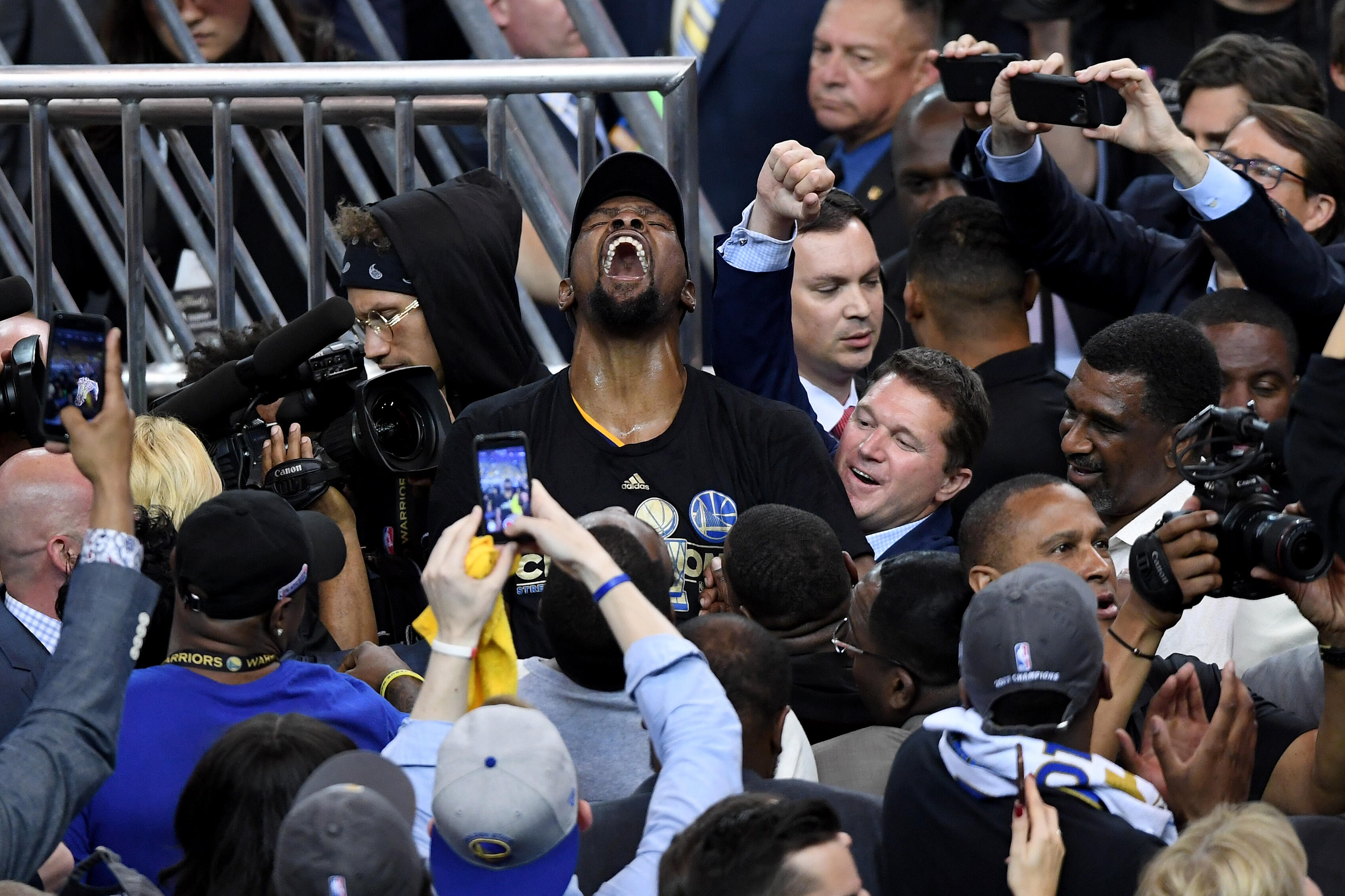 OAKLAND, CA - JUNE 12:  Kevin Durant #35 of the Golden State Warriors celebrates after defeating the Cleveland Cavaliers 129-120 in Game 5 to win the 2017 NBA Finals at ORACLE Arena on June 12, 2017 in Oakland, California. NOTE TO USER: User expressly ack