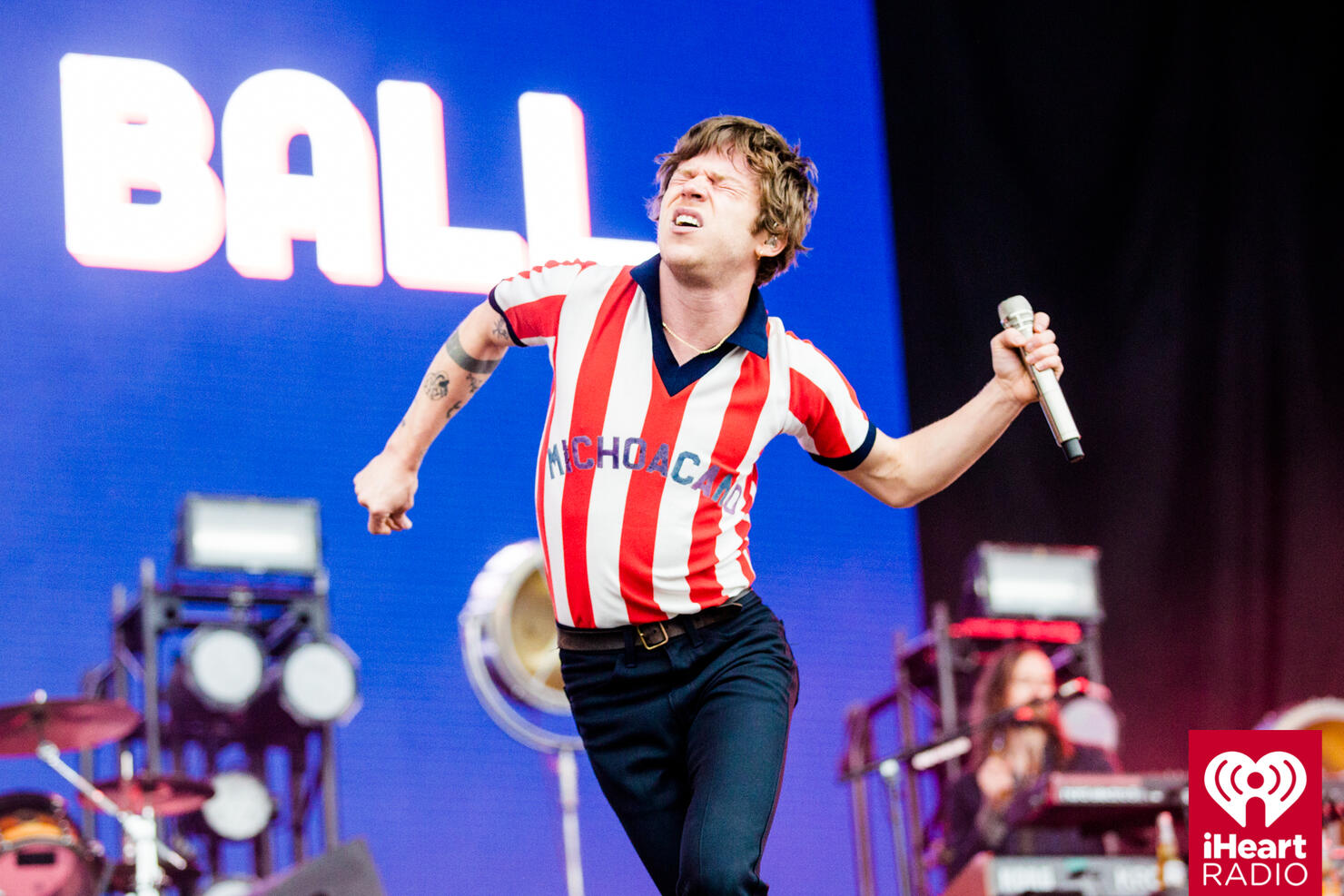 Cage the Elephant