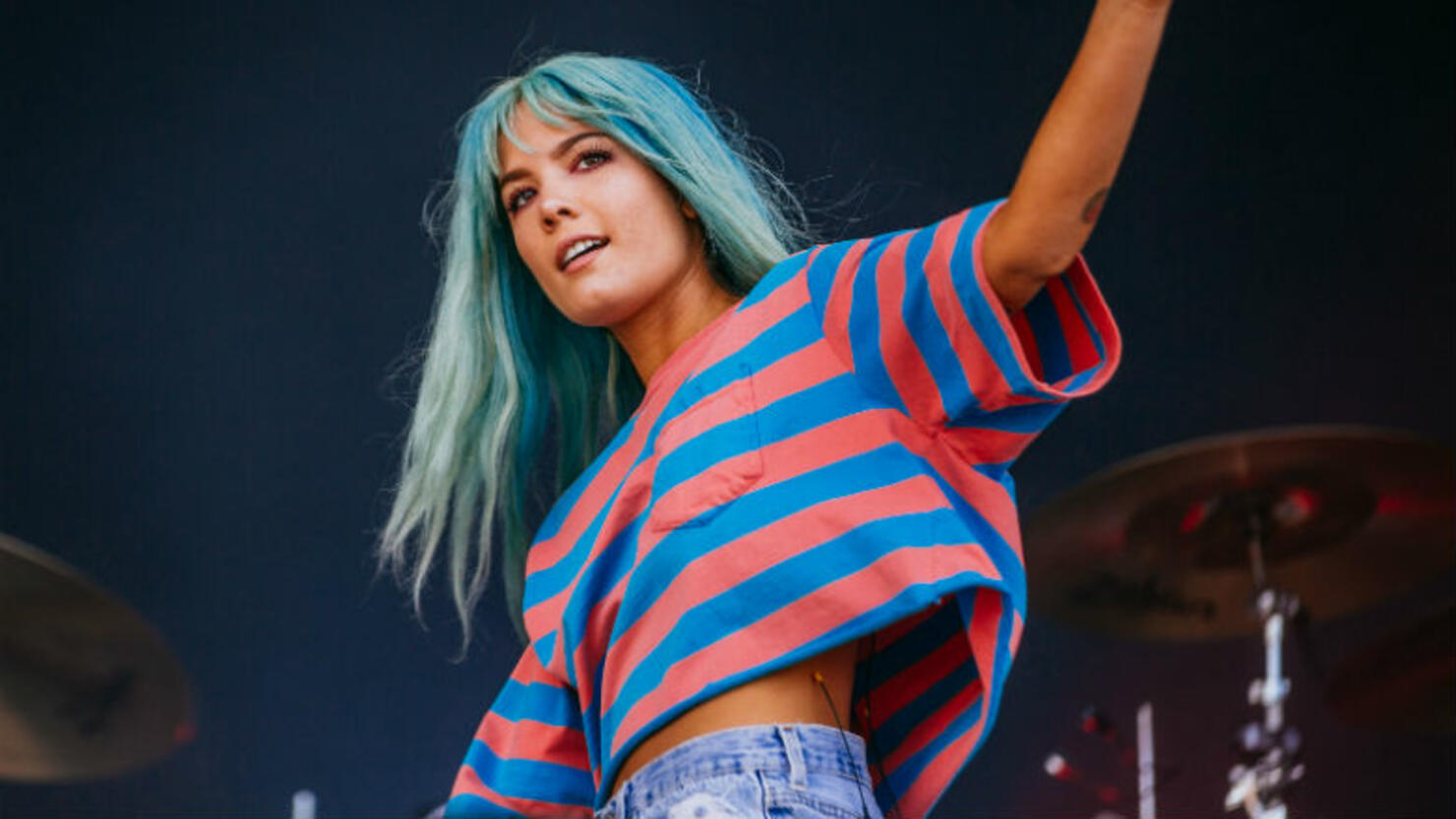 Halsey sorry перевод