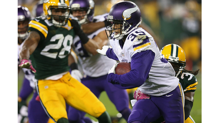 Minnesota Vikings v Green Bay Packers