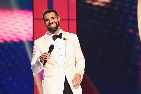 NEW YORK, NY - JUNE 26:  Host Drake speaks on stage during the 2017 NBA Awards Live On TNT on June 26, 2017 in New York City. 27111_001  (Photo by Michael Loccisano/Getty Images for TNT )