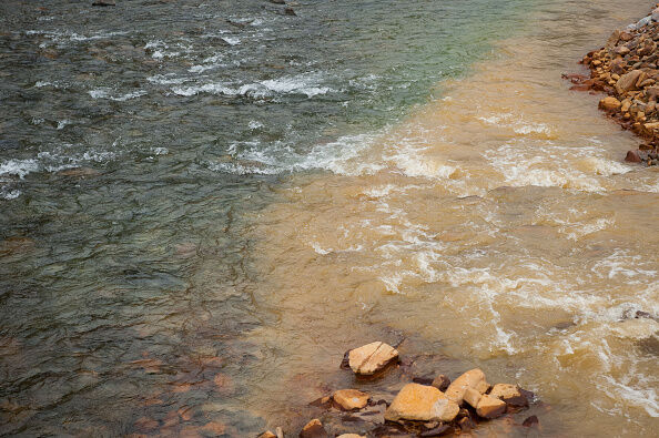 Federal Cleanup Crew Spills 3 Million Gallons Of Toxic Mine Waste In Colorado's Animas River