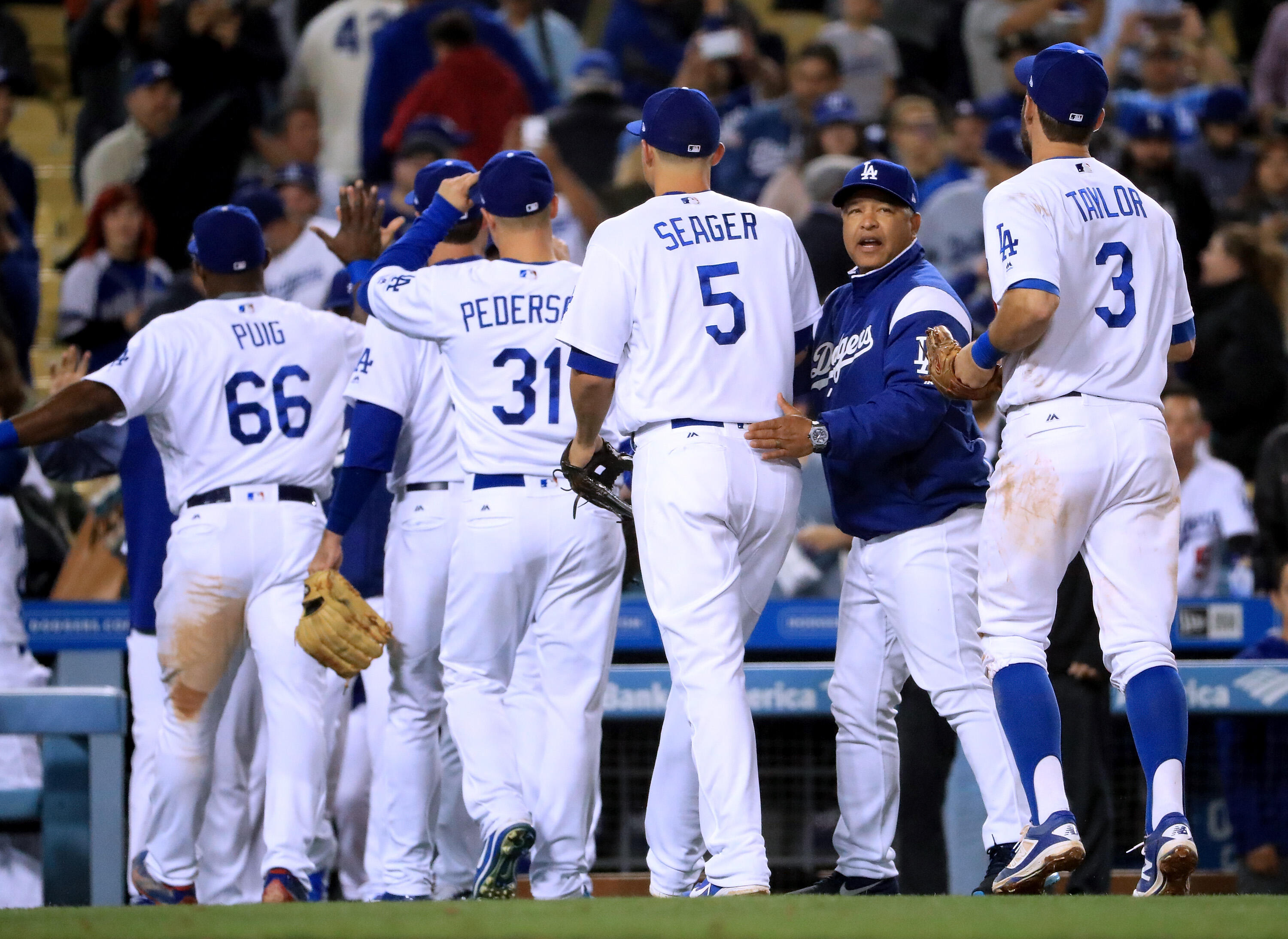 dodgers jersey numbers